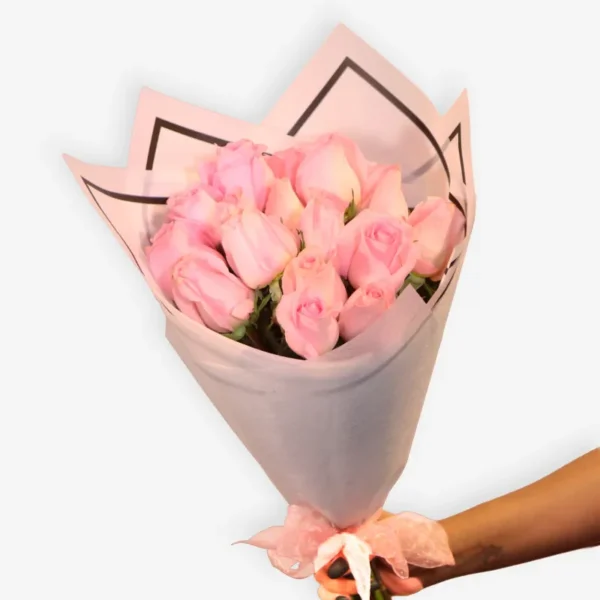 #325 RAMO 18 ROSAS